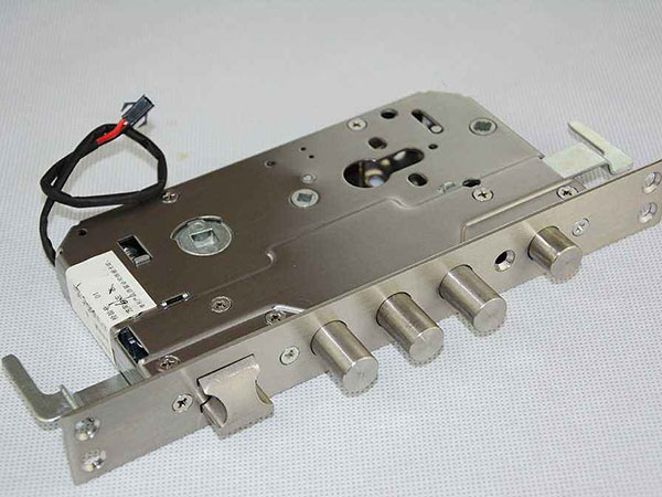 松潘24小时上门开锁公司